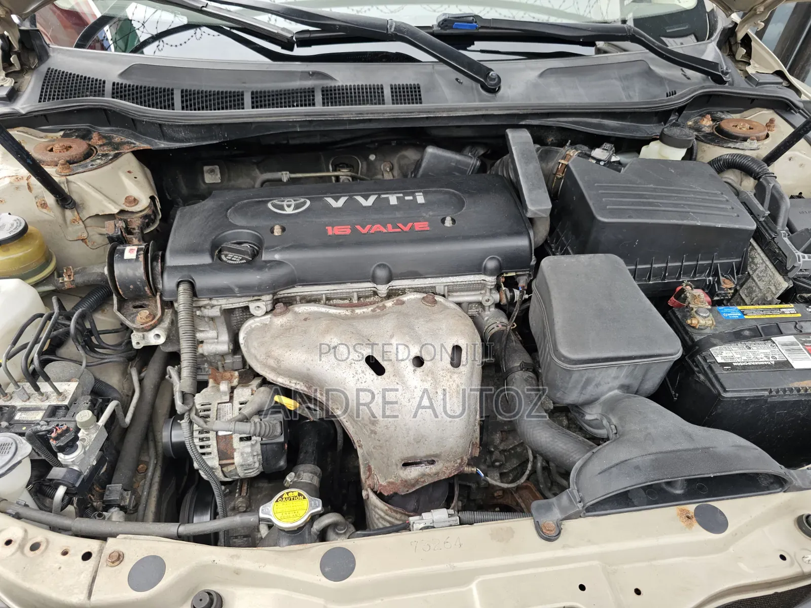 Toyota Camry 2009 Gold