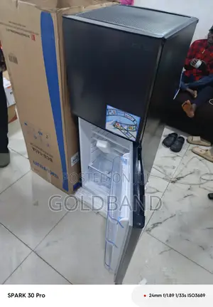 Skyrun BCD-145A 138L Space Saving Upright Freezer