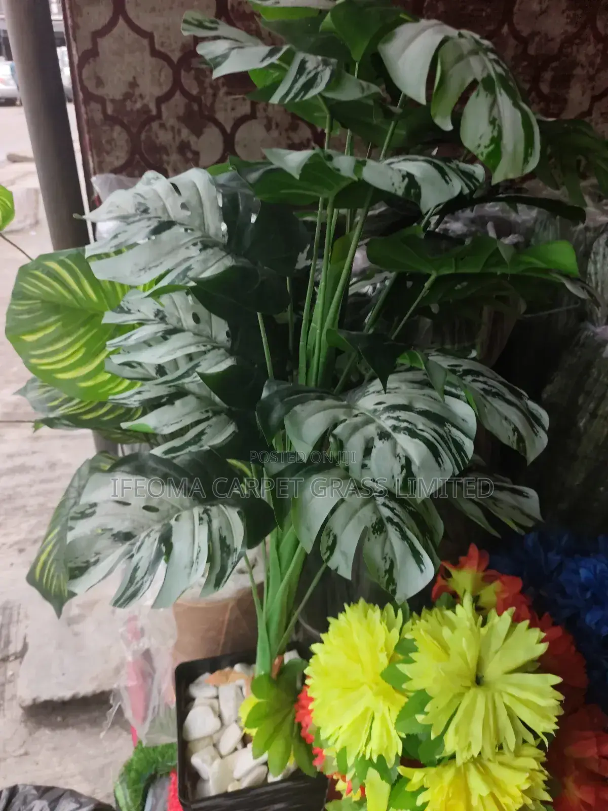 Artificial Flowers Available in Bulk.