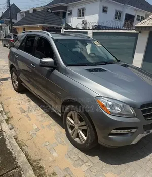 Mercedes-Benz M Class 2012 Gray