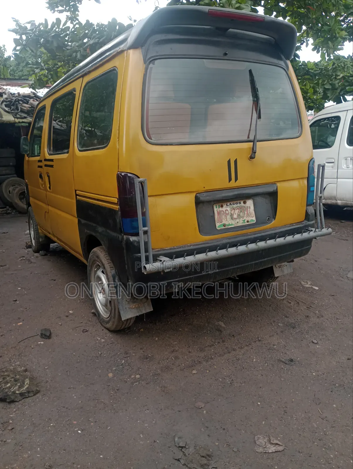 Suzuki Every 2003 Yellow