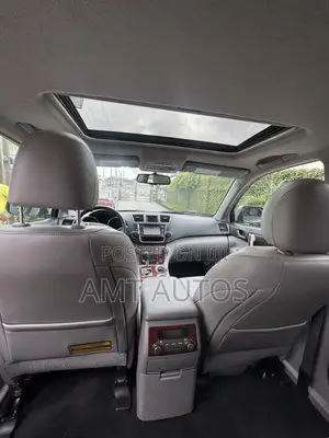 Toyota Highlander Limited 3.5l 4WD 2013 Silver