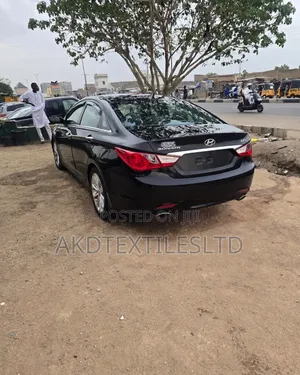 Hyundai Sonata 2012 Black