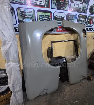 Complete Set of Back Fender Toyota Hilux 2010 to 2026 Model
