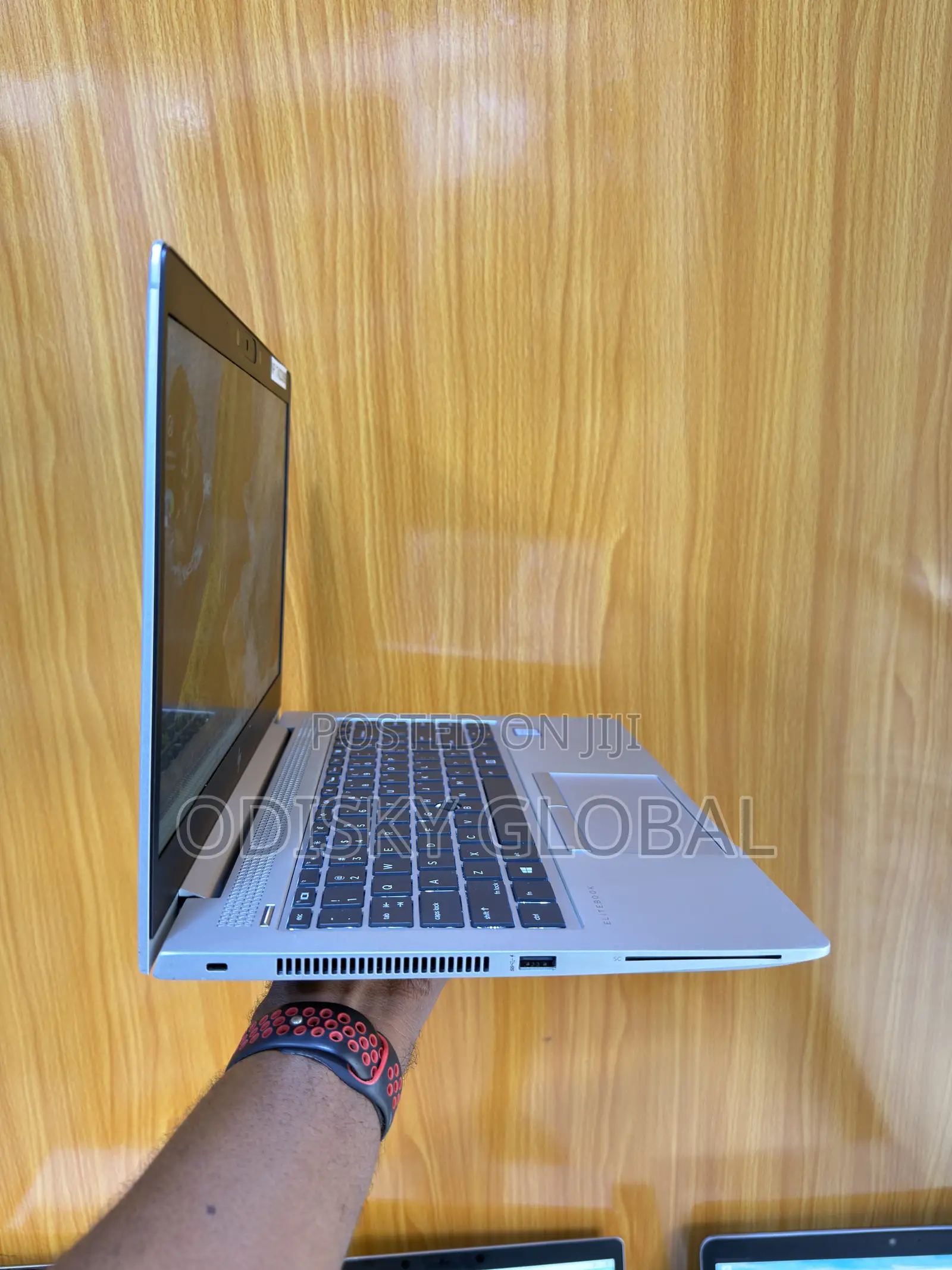 Laptop HP EliteBook 840 G5 8GB Intel Core i7 SSD 256GB