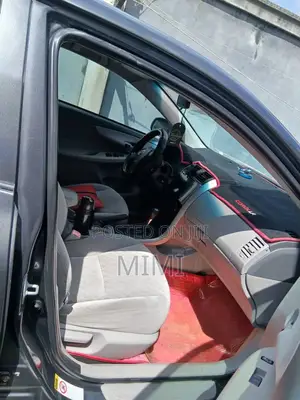 Toyota Corolla 2010 Gray