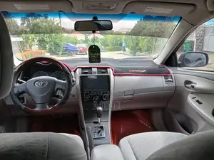 Toyota Corolla 2010 Gray