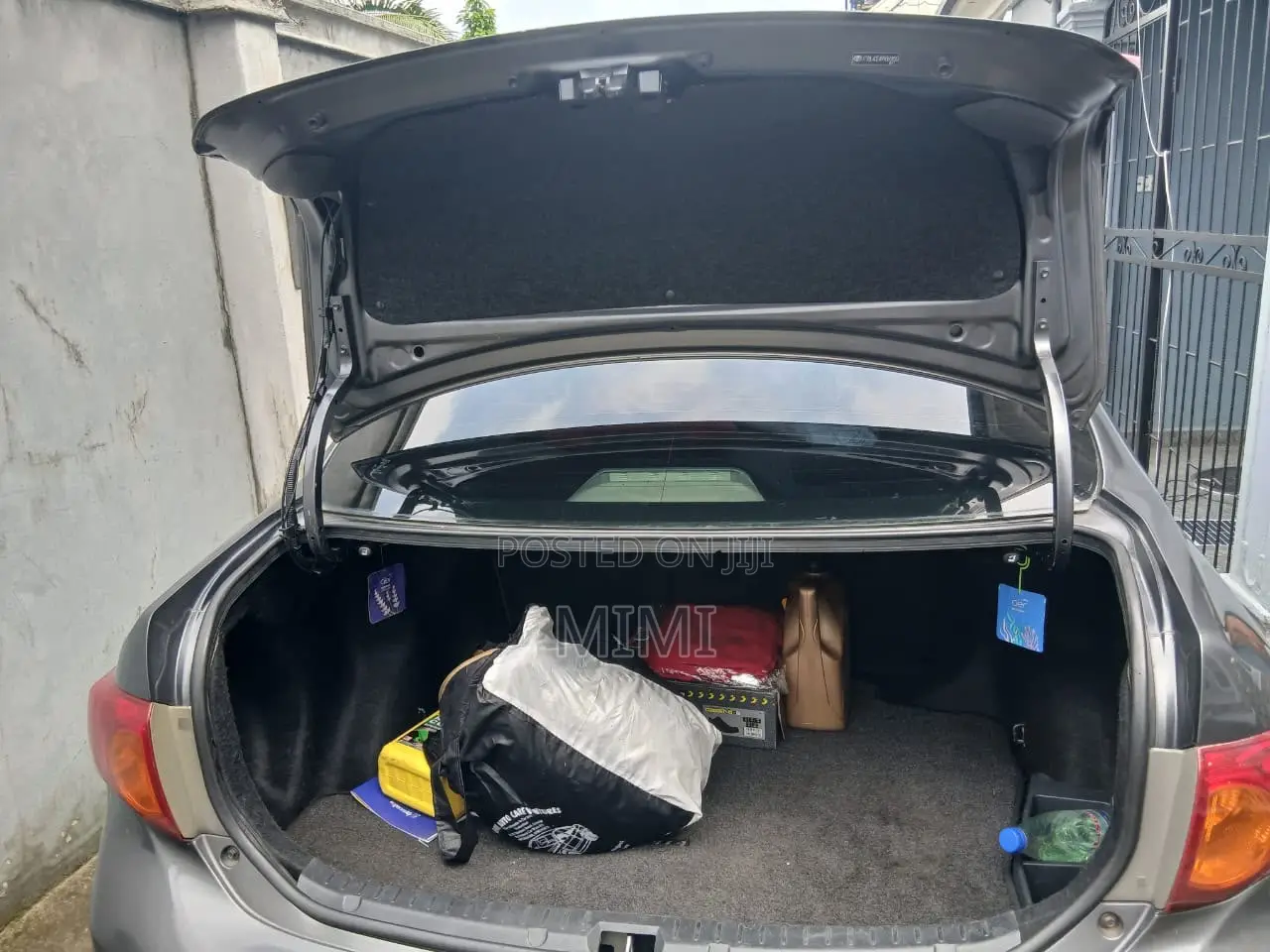 Toyota Corolla 2010 Gray