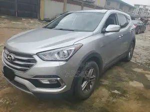 Hyundai Santa Fe SE AWD 2014 Silver