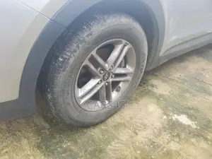 Hyundai Santa Fe SE AWD 2014 Silver