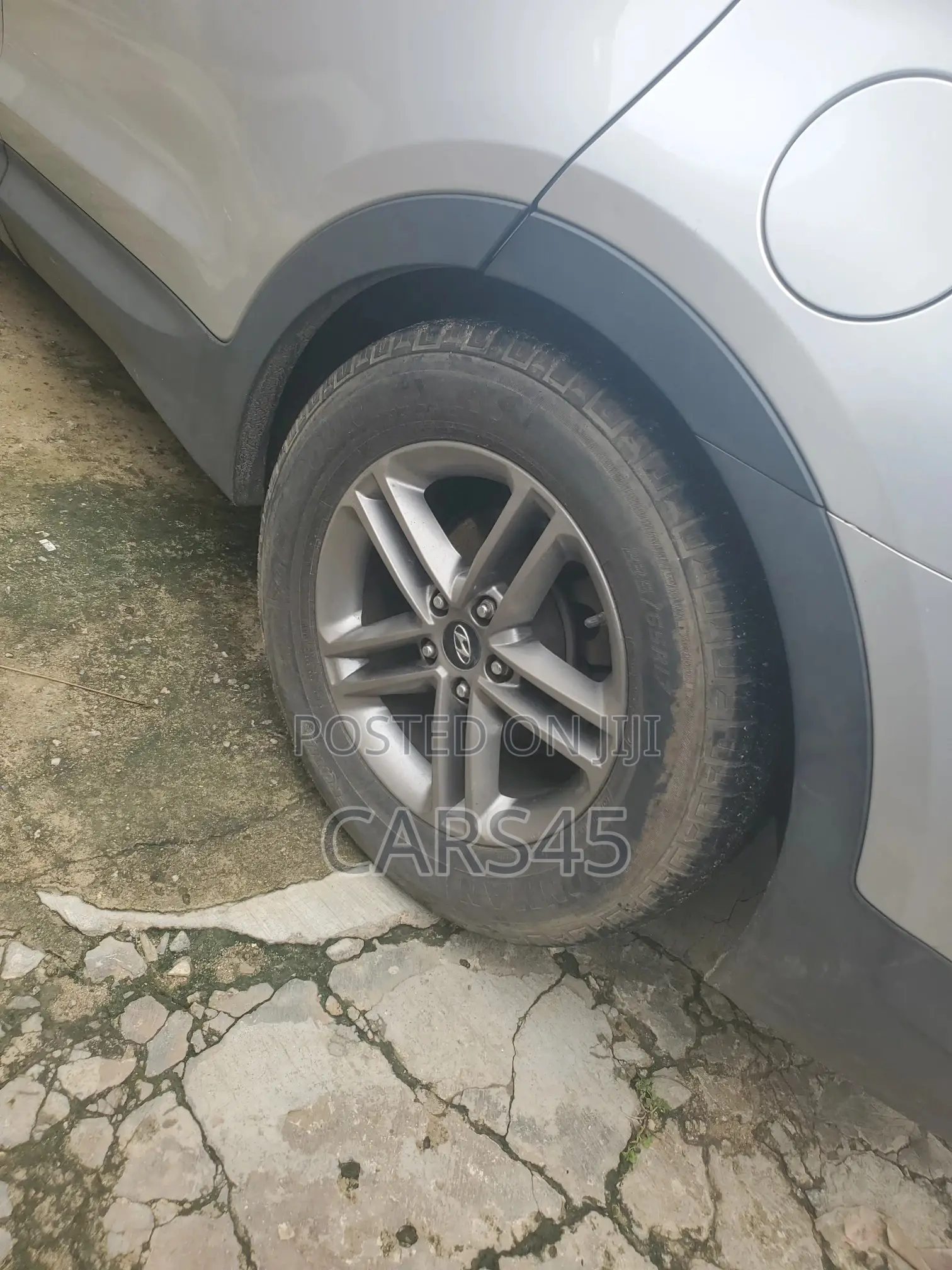 Hyundai Santa Fe SE AWD 2014 Silver