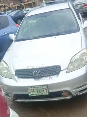 Toyota Matrix 2004 Silver