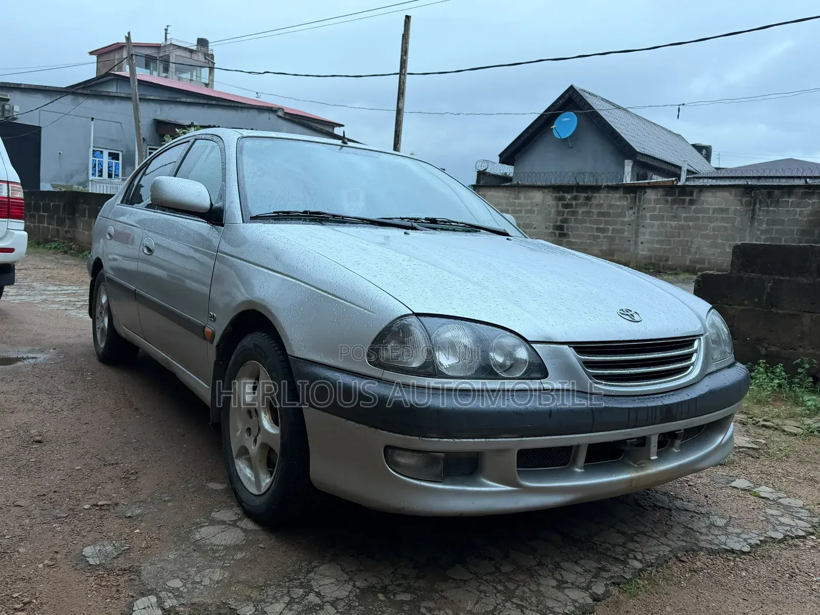Toyota Avensis 2003 Silver