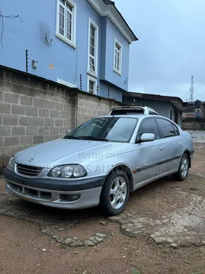 Toyota Avensis 2003 Silver