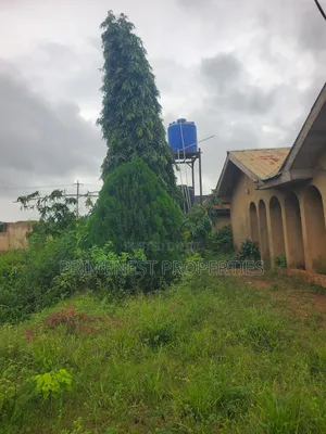 5bdrm Bungalow in Kemta Extension,, Abeokuta South for sale