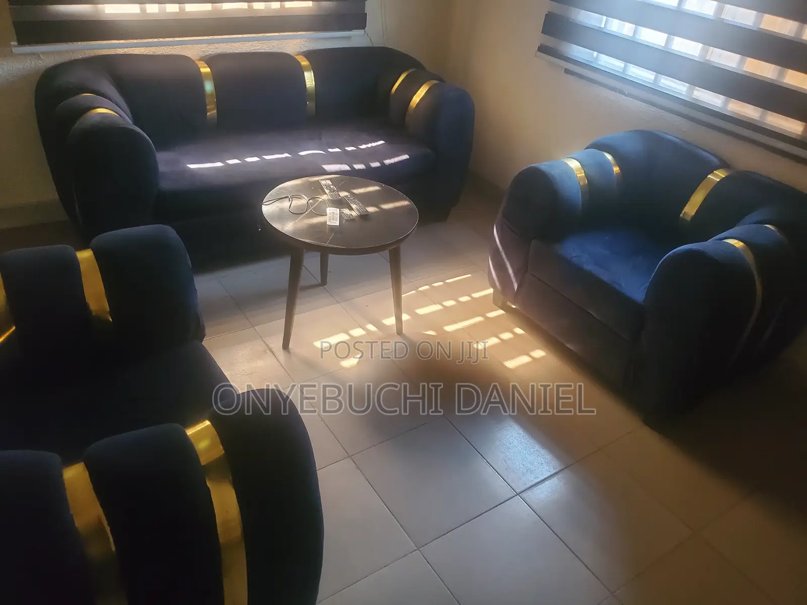 Dark Blue Elegant Sofa/Couch Set