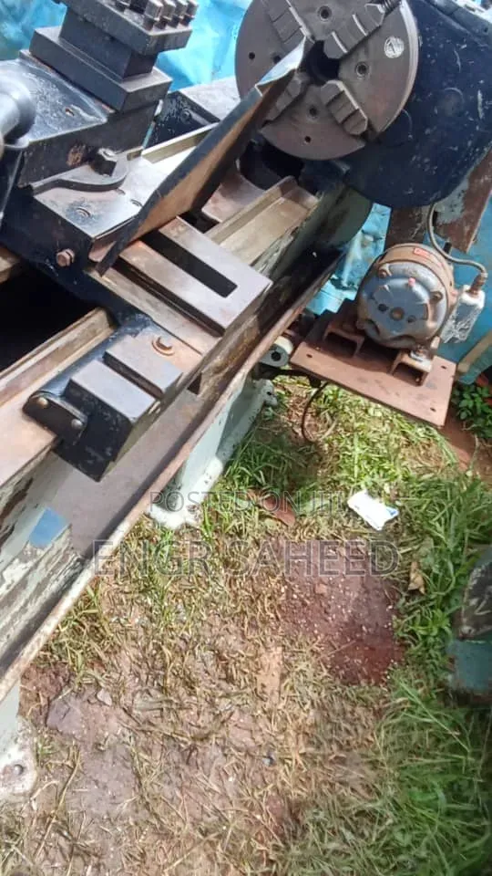 1 Meter Lathe Machine