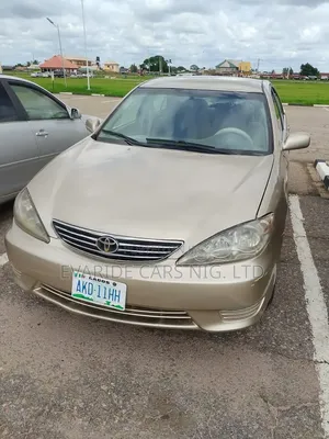 Toyota Camry 2006 Gold