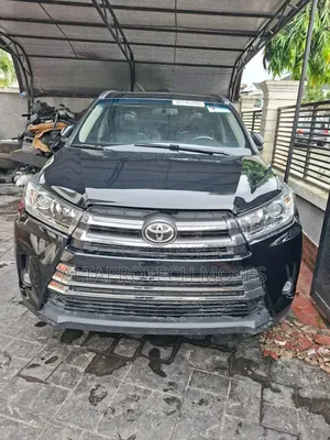 Toyota Highlander XLE 4dr SUV (3.5L 6cyl 6A) 2015 Black