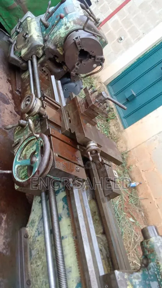 1.5 Lathe Machine