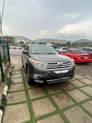 Toyota Highlander 2013 Gray
