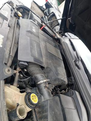 Land Rover Range Rover 2010 Black