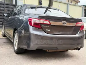 Toyota Camry SE Sport 4dr Sedan (2.5L 4cyl 6A) 2014 Black