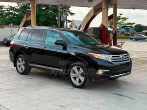 Toyota Highlander Limited 2012 Black
