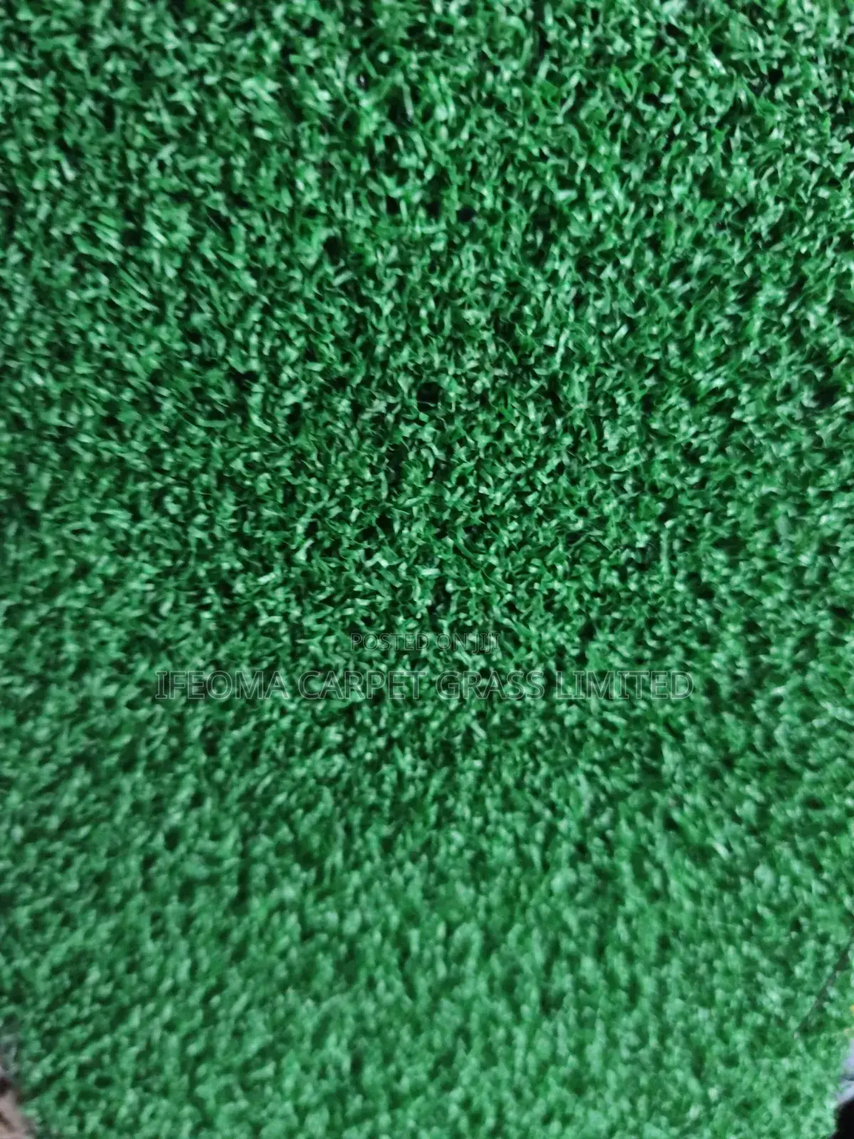 Artificial Grass. Available in Different Sizes and Colours.