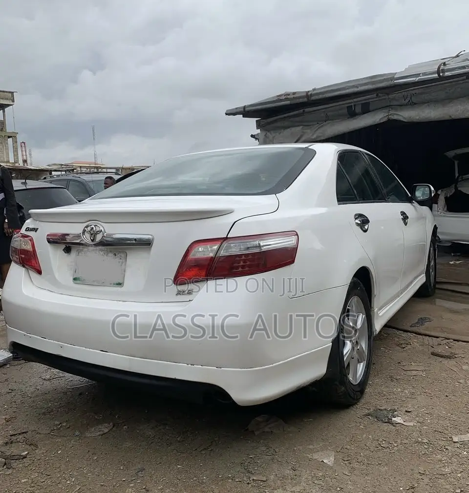 Toyota Camry 2008 White