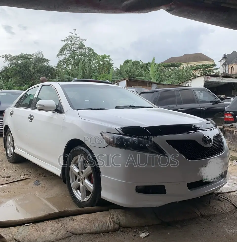 Toyota Camry 2008 White