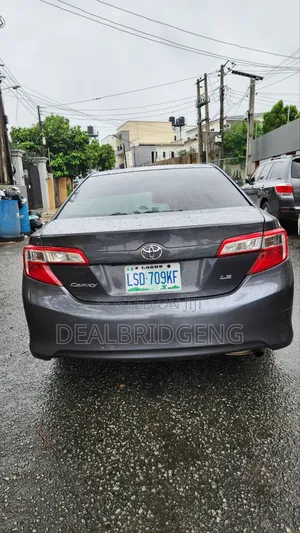 Toyota Camry 2014 Gray