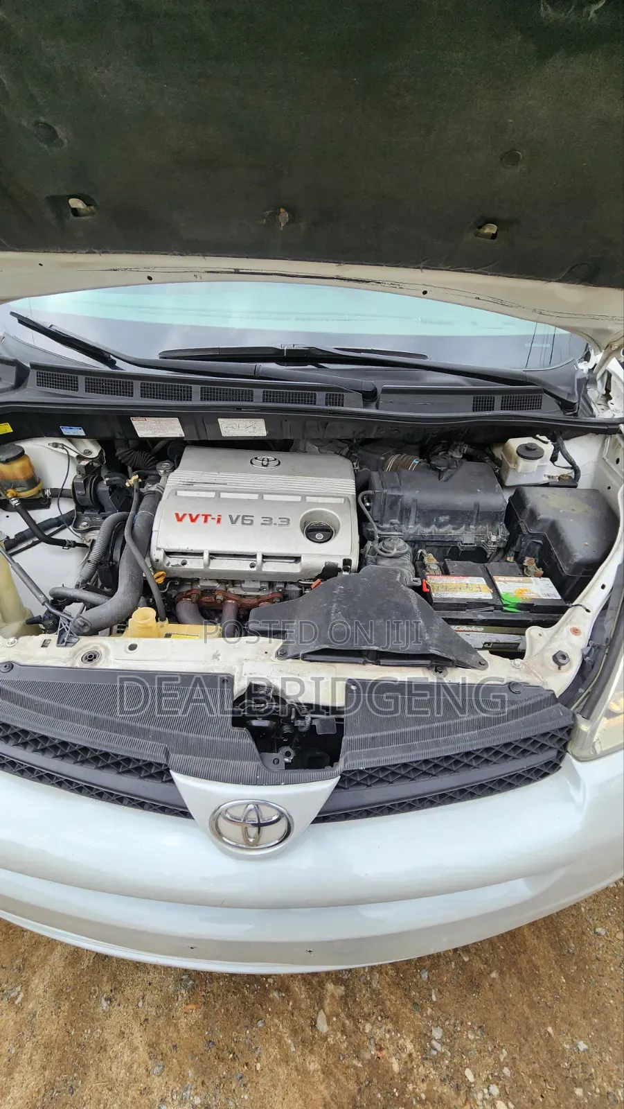 Toyota Sienna 2004 White