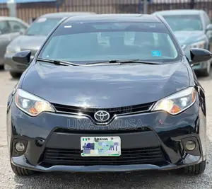 Toyota Corolla LE ECO 4dr Sedan (1.8L 4cyl CVT) 2017 Black