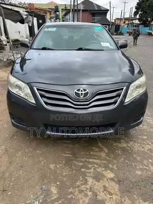 Toyota Camry 2011 Black