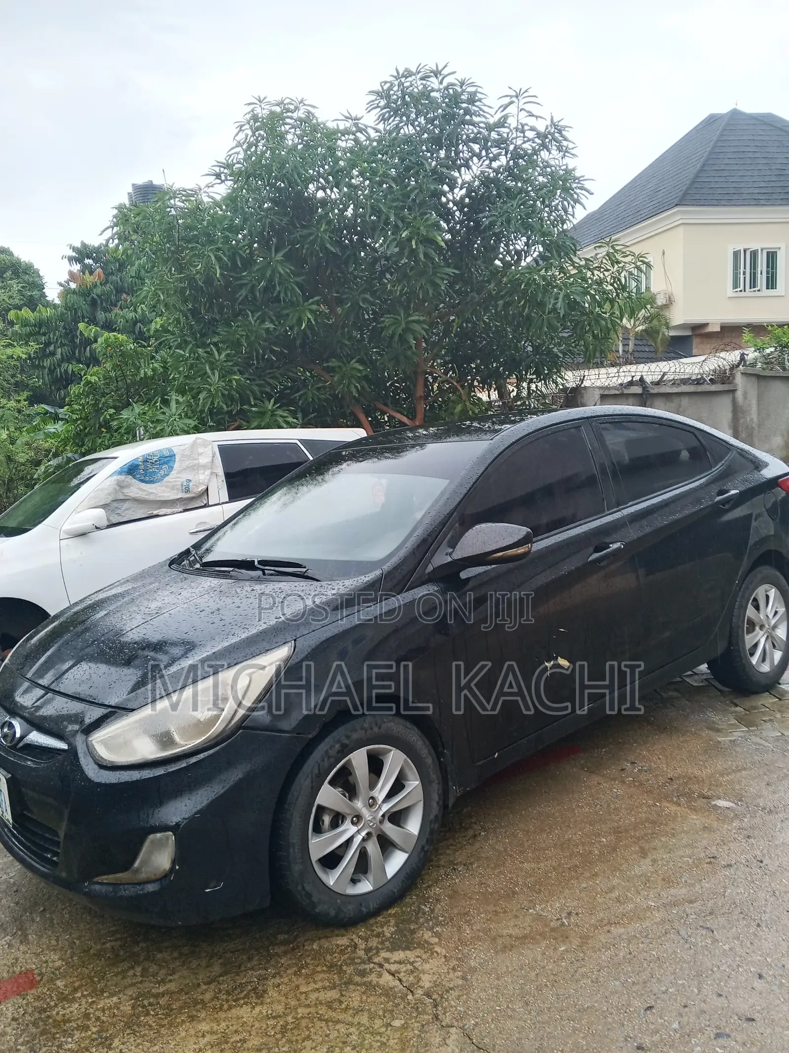 Hyundai Accent GLS Automatic 2011 Black