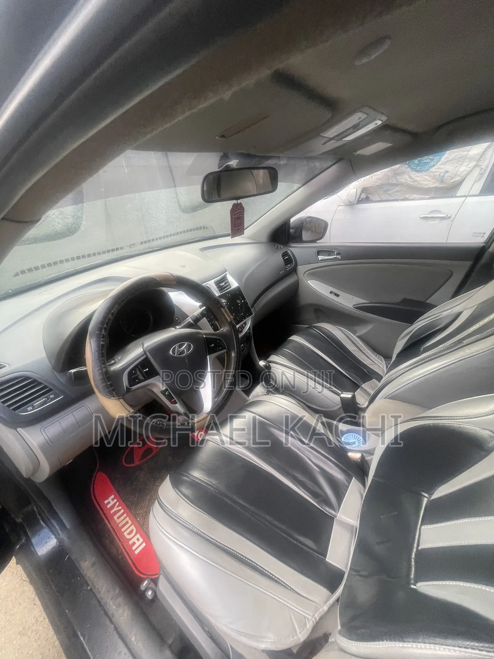 Hyundai Accent GLS Automatic 2011 Black