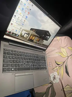 Laptop HP ZBook Firefly 15 G7 16GB Intel Core i7 SSD 500GB