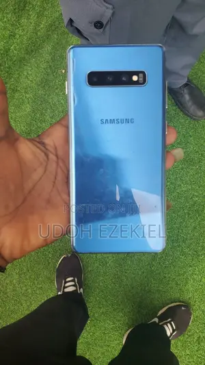 Samsung Galaxy S10 Plus 128 GB Blue