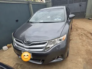Toyota Venza 2010 Gray