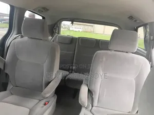 Toyota Sienna 2005 Silver