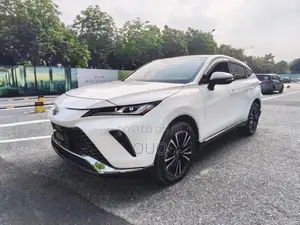 Toyota Venza 2023 White