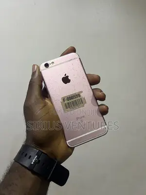 Apple iPhone 6s 64 GB Gold