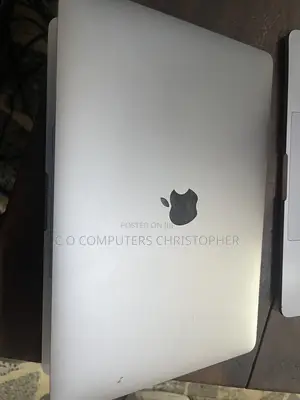 Laptop Apple MacBook Pro 2020 16GB Intel Core i5 SSD 512GB