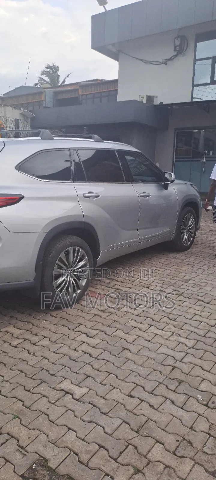 Toyota Highlander Platinum AWD 2020 Gray