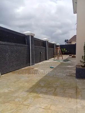 2bdrm Apartment in Fo1, Kubwa for rent