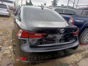Lexus IS 2015 Black