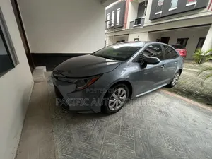 Toyota Corolla 2021 Gray