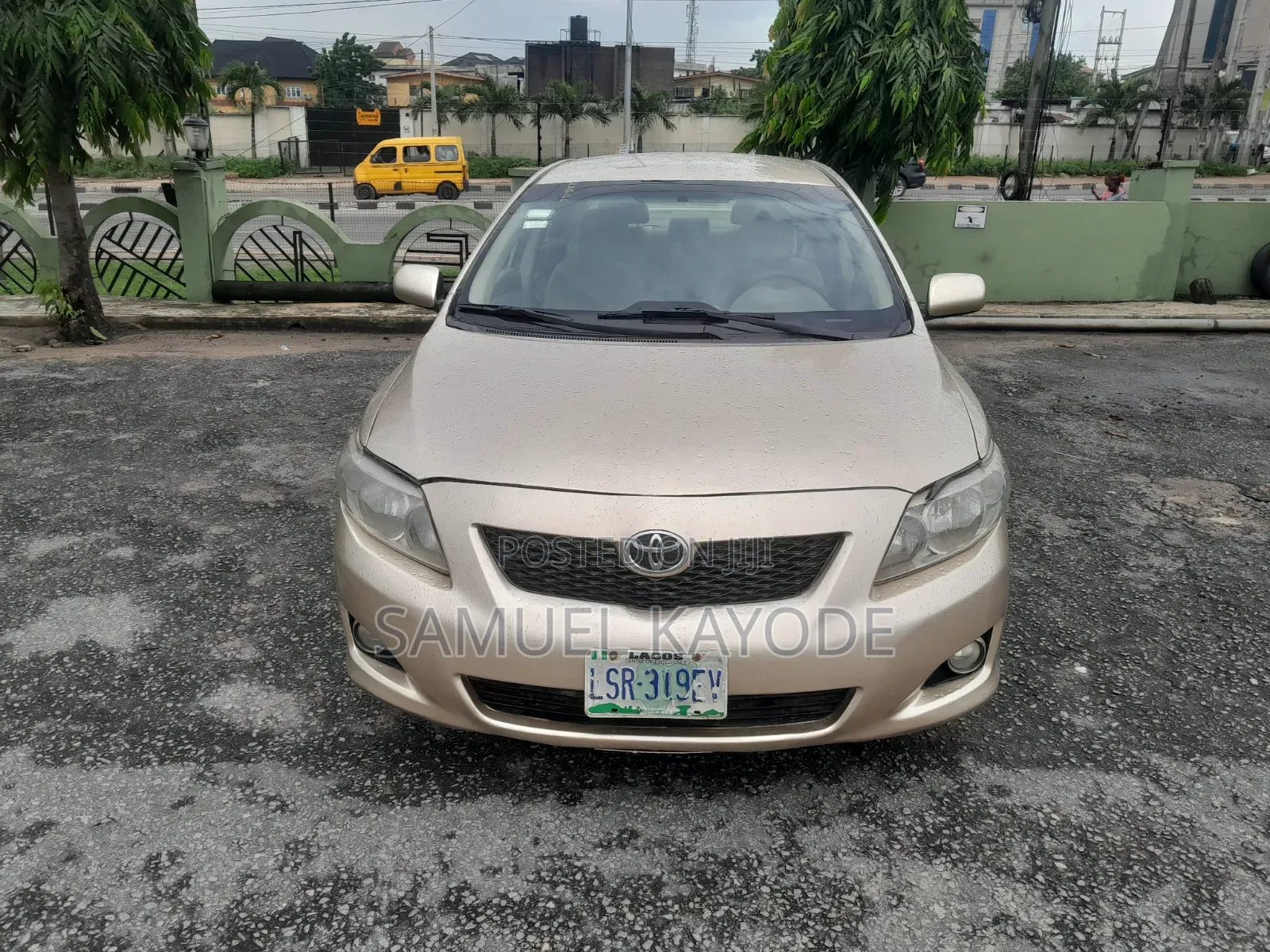 Toyota Corolla 2011