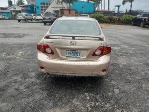 Toyota Corolla 2011